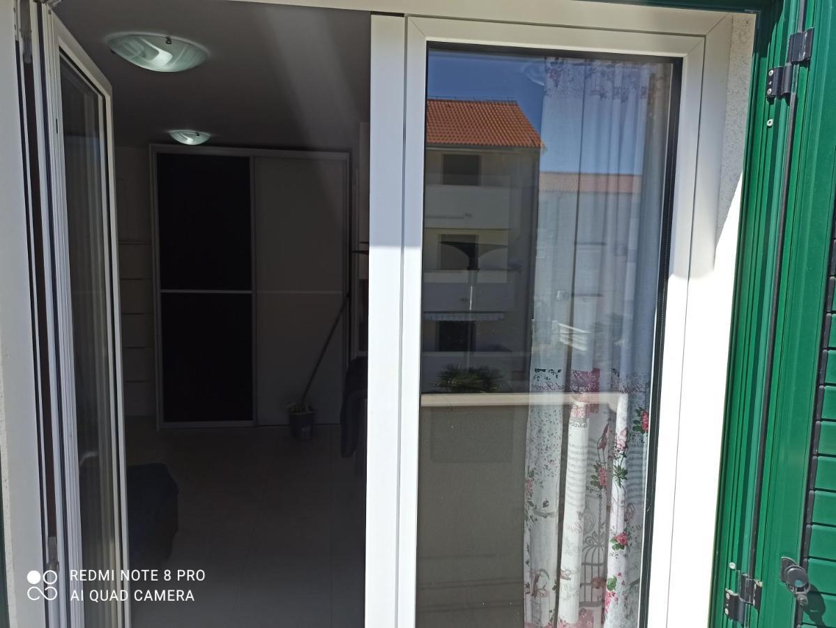 Studio Apartman Labrador Vodice Ngoại thất bức ảnh