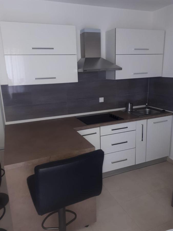Studio Apartman Labrador Vodice Ngoại thất bức ảnh