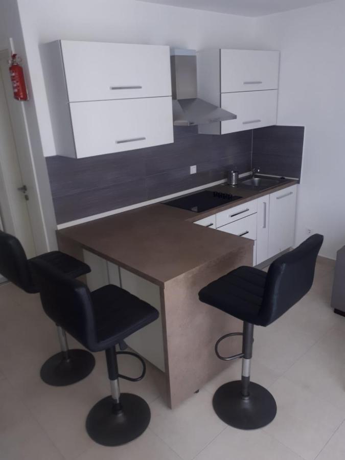 Studio Apartman Labrador Vodice Ngoại thất bức ảnh